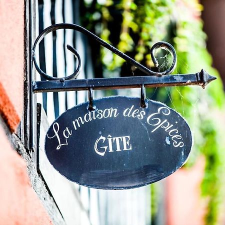Gite „La Maison Des Epices“ 坎特赞 外观 照片
